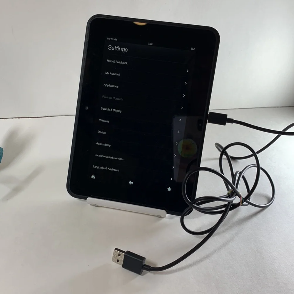 Amazon Black Kindle eBook Reader with USB Cable